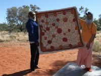 swamiji-and-mr-andrew-japaljarri---the-painting---small---kopie